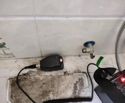 开封屋顶漏水维修公司分享下卫生间漏水的危害及解决方法